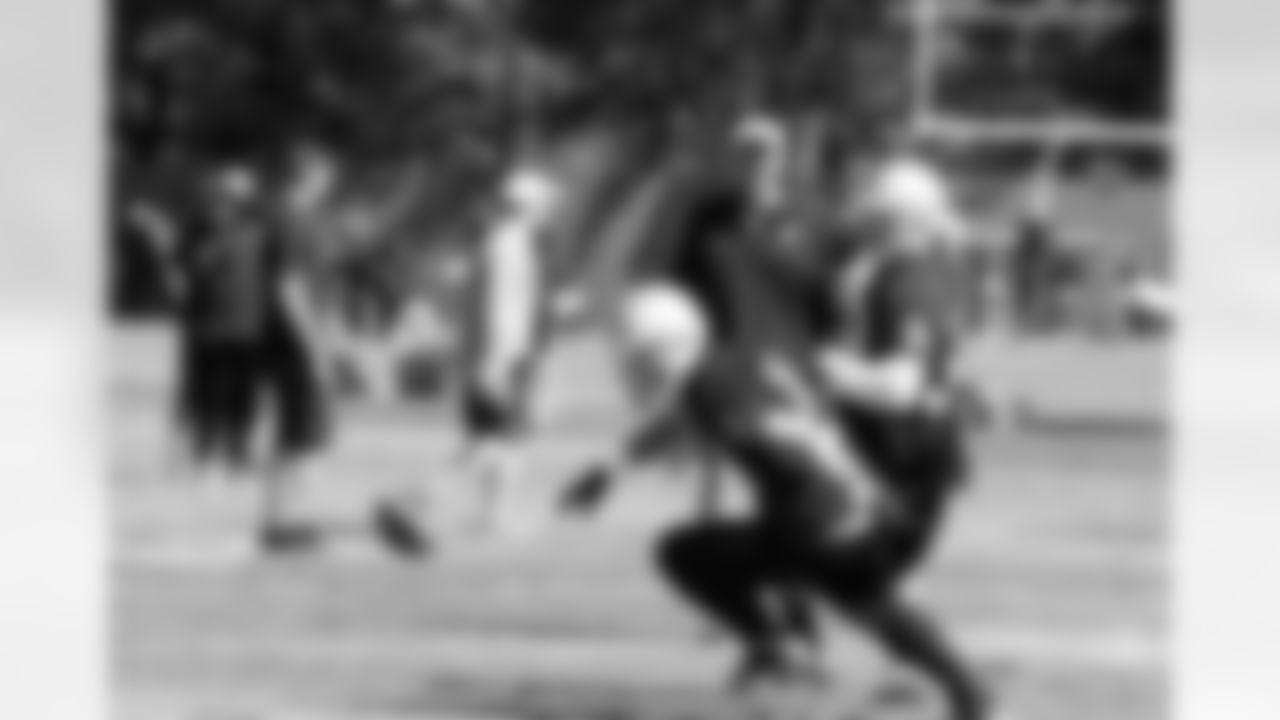 S Matt Giordano goes after a loose ball.