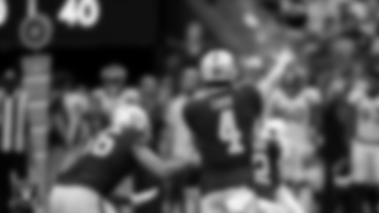 Las Vegas Raiders quarterback Derek Carr (4) passes during the regular season home game against the Denver Broncos at Allegiant Stadium.