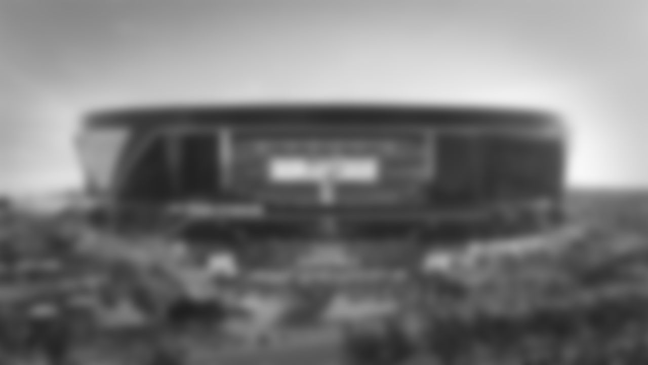Las Vegas Raiders - withflags layers