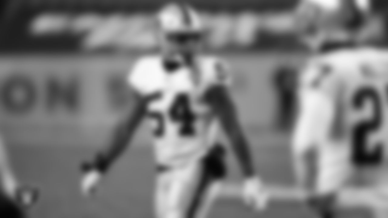 Las Vegas Raiders linebacker Raekwon McMillan (54) during the regular season away game against the Denver Broncos.