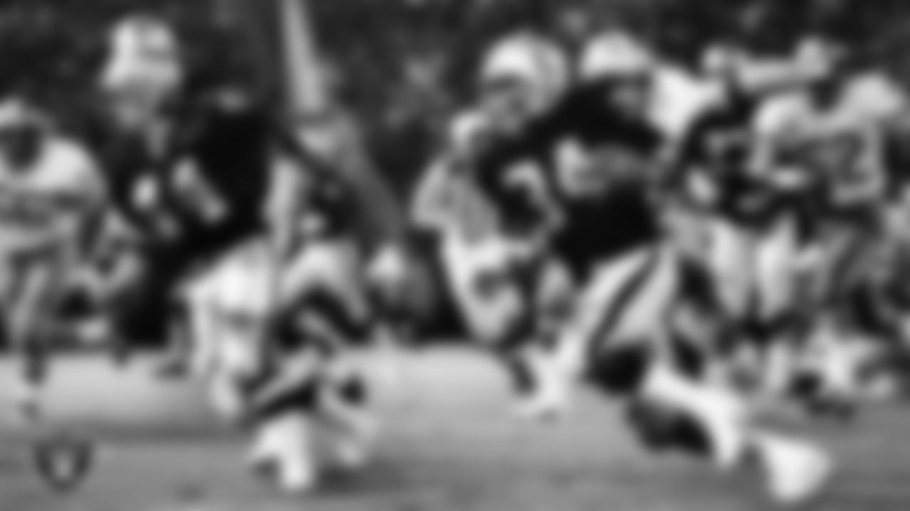 RB Harold Hart (1976-75, 78)
Texas Southern University