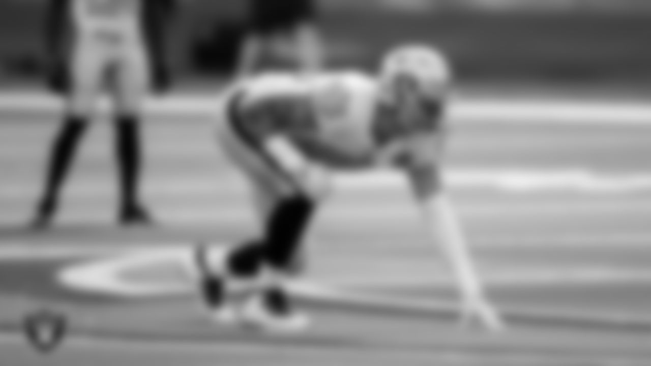 Las Vegas Raiders defensive end Maxx Crosby (98) lines up before the snap during the regular season away game against the Los Angeles Chargers.