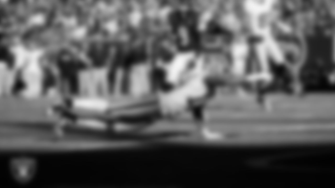 Las Vegas Raiders wide receiver Jakobi Meyers (16) makes a 9-yard touchdown catch during the regular season away game against the Chicago Bears at Soldier Field.