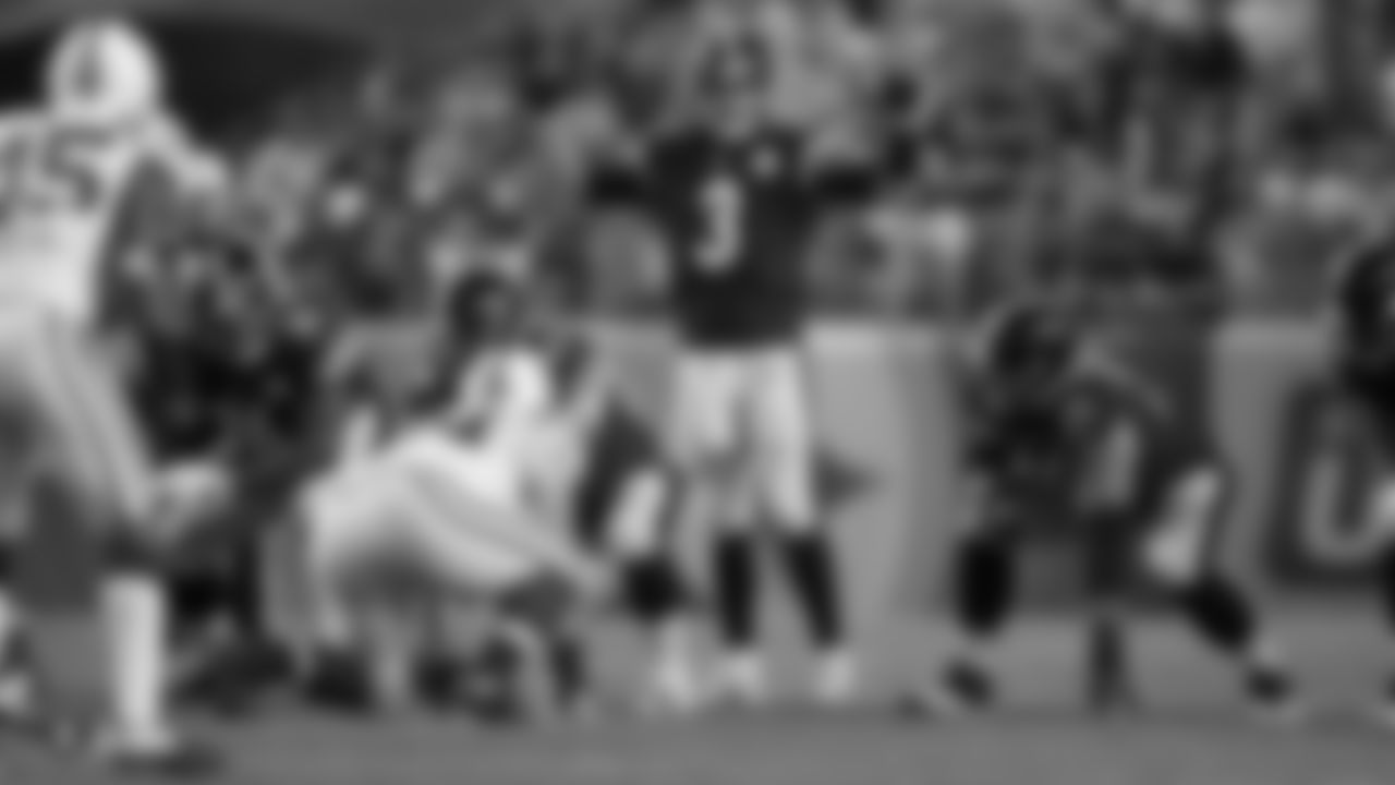 QB Landry Jones