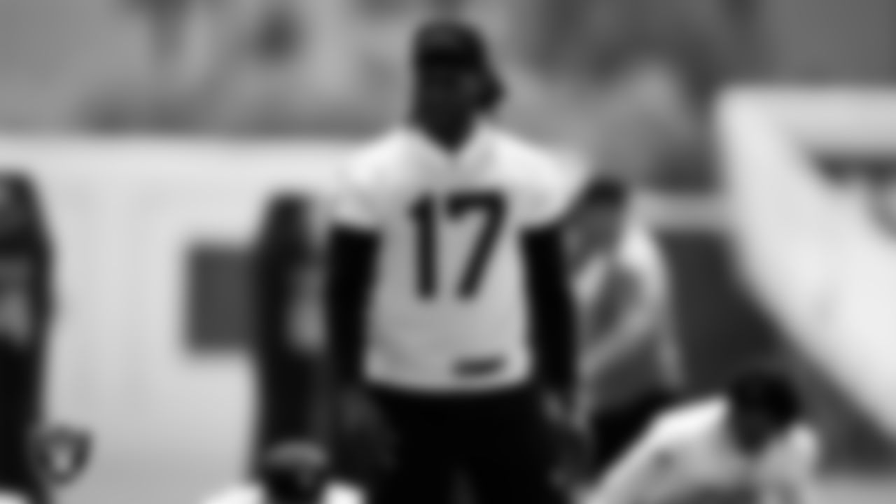 Las Vegas Raiders wide receiver Davante Adams (17) during Day Two of 2022 Veteran Minicamp.