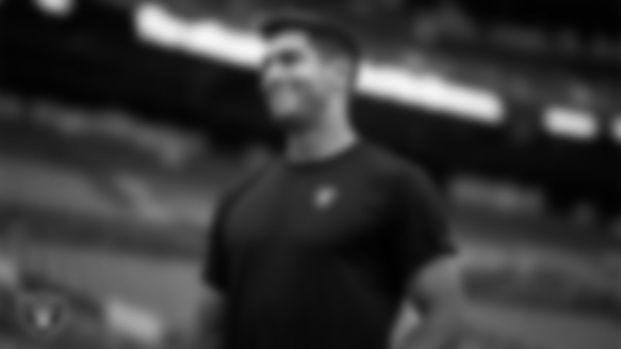 Las Vegas Raiders quarterback Jimmy Garoppolo (10) warming up before the regular season away game against the Denver Broncos at Empower Field at Mile High.