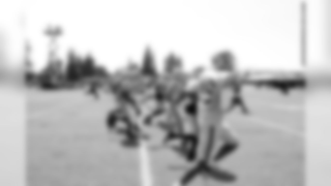 Players jogging it out before practice