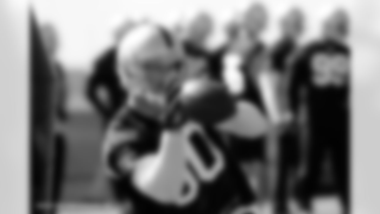 LB Travis Goethel
