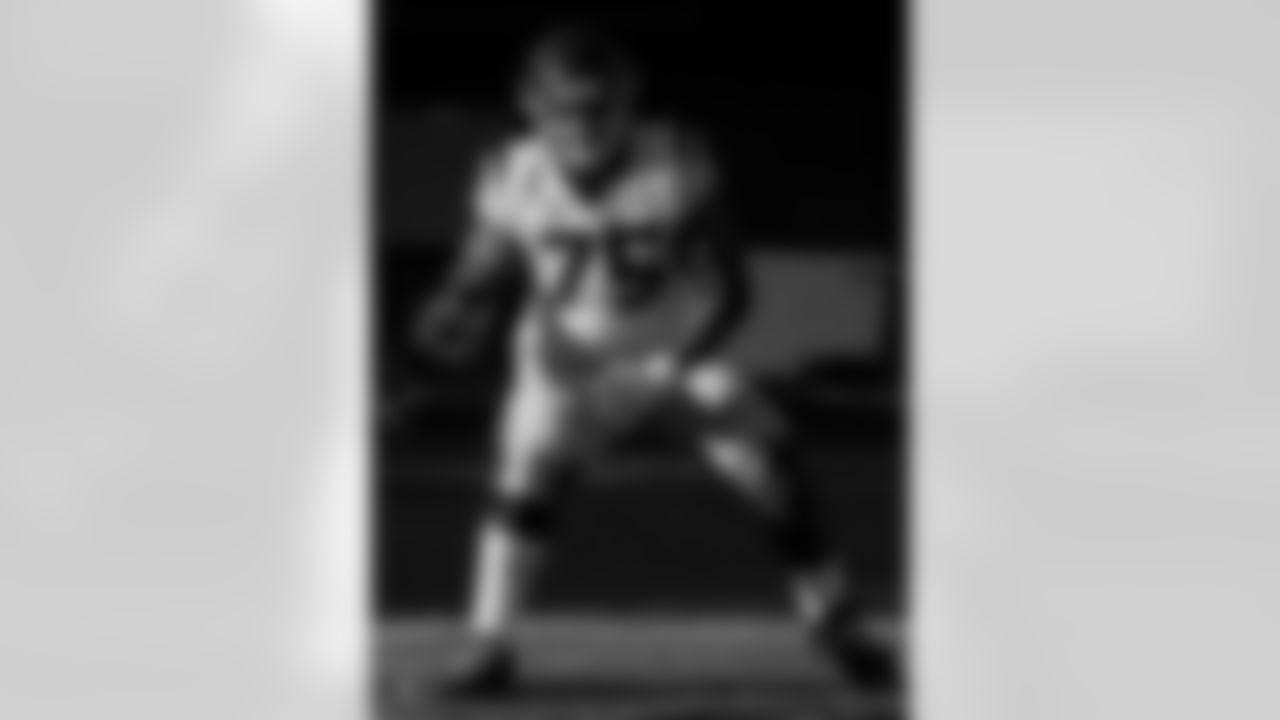 OT Alijah Vera-Tucker - USC