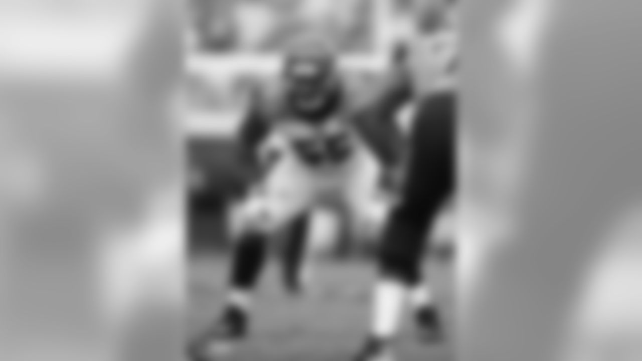 LB Vontaze Burfict