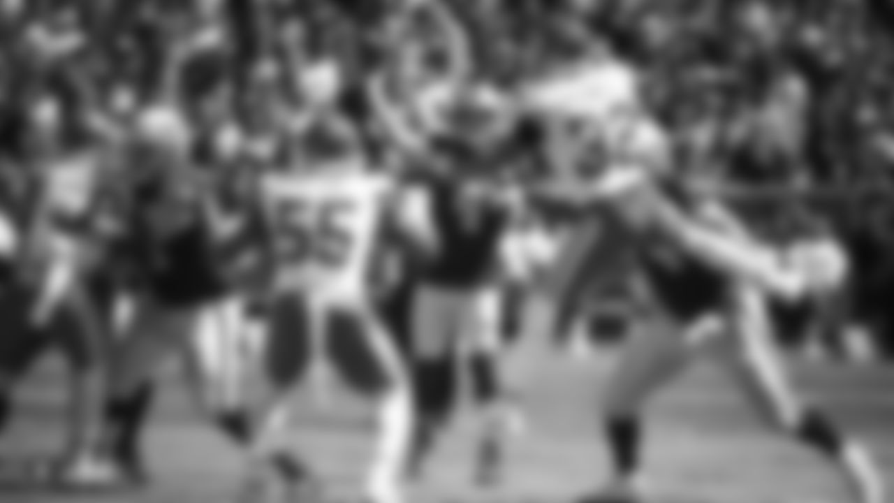 Raiders quarterback Derek Carr (4) passes during the Raiders regular season game against the Kansas City Chiefs.