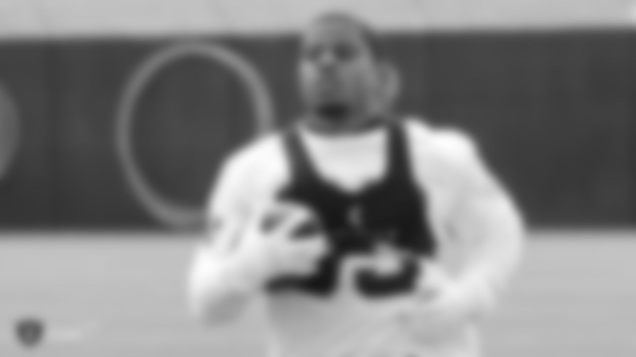 Raiders running back DeAndré Washington (33) at a workout during phase two of the offseason program at the Raiders Practice Facility in Alameda, Calif.