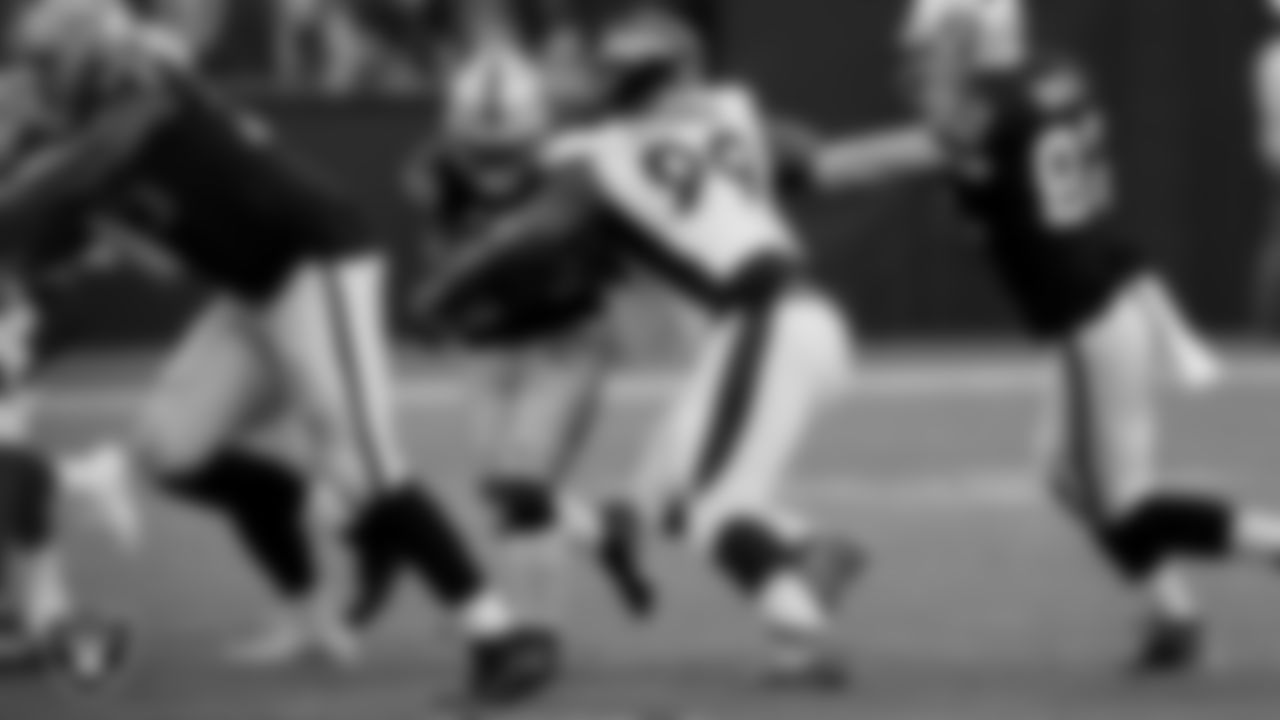 Las Vegas Raiders running back Josh Jacobs (28) during the regular season home game against the Denver Broncos.