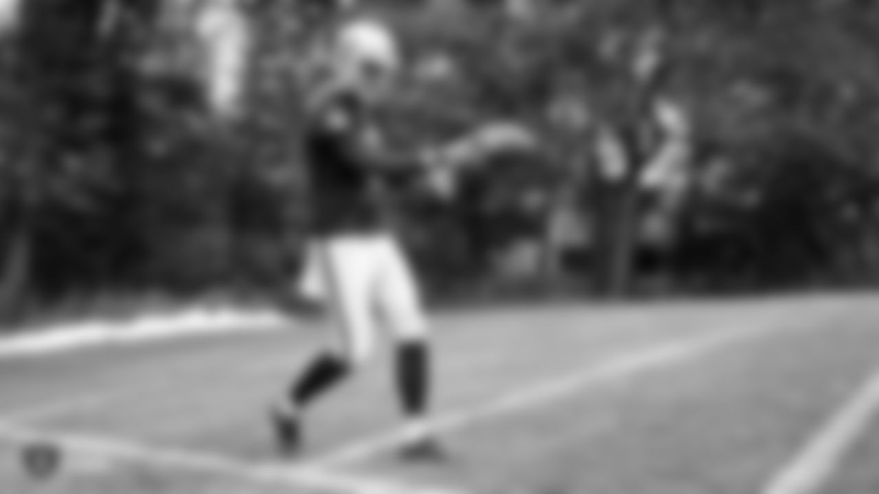 Raiders punter A.J. Cole (6) gets ready to punt the the ball on the field during practice.