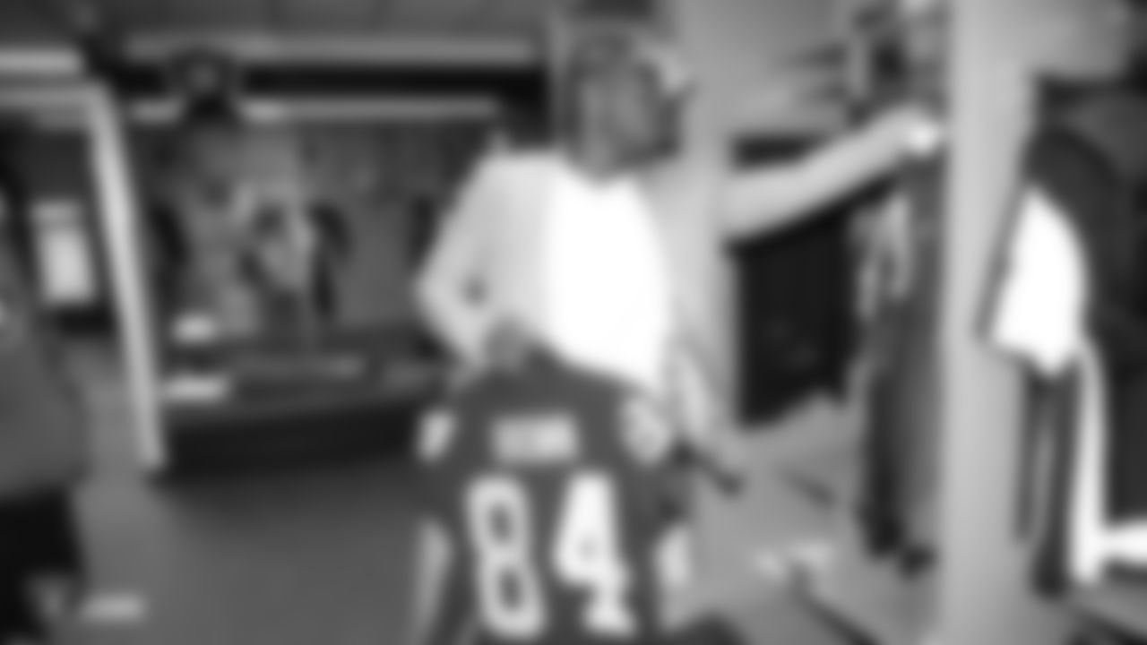 Wide receiver Antonio Brown arrives at the Oakland Raiders Practice Facility in Alameda, Calif.
