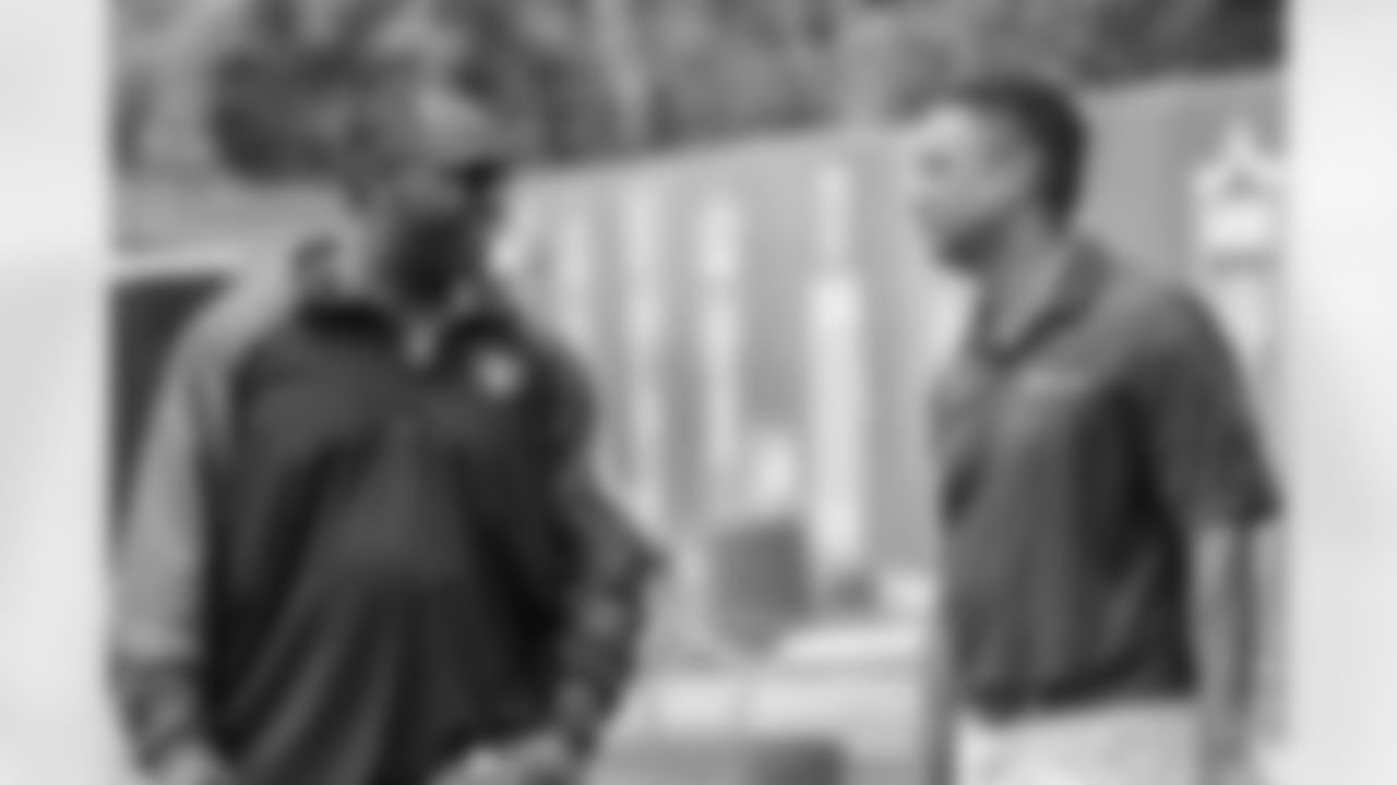 Raiders scout Zack Crockett and NFL Network's Steve Wyche