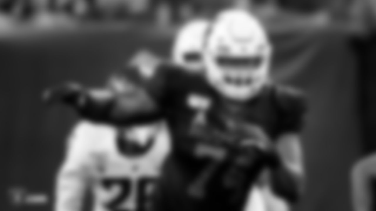 Josh Jones, OT, Houston