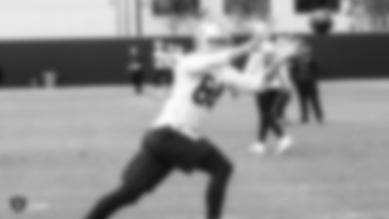 TE Paul Butler