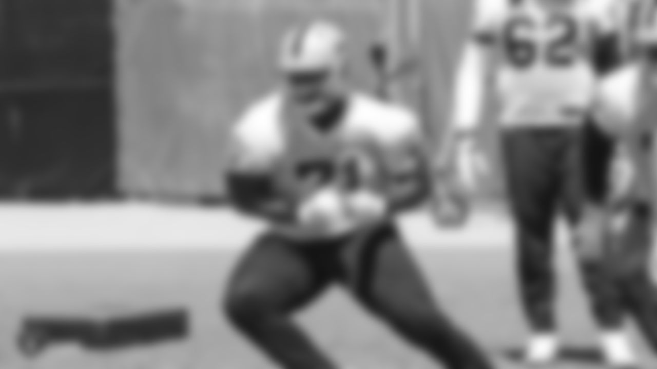 Raiders tackle Justin Murray (71) at an Organized Team Activity (OTA) at the Raiders Practice Facility in Alameda, Calif.
