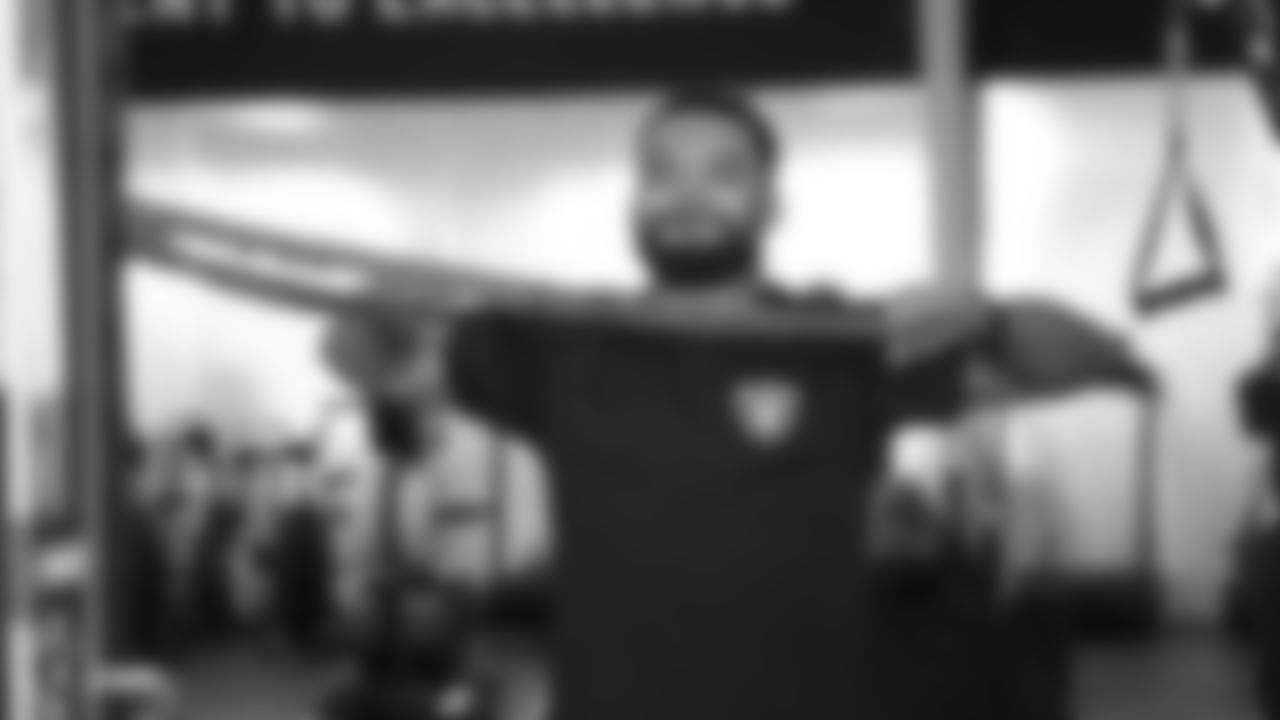 Raiders defensive end Alex Barrett at a workout during phase one of the offseason program at the Raiders Practice Facility in Alameda, Calif.