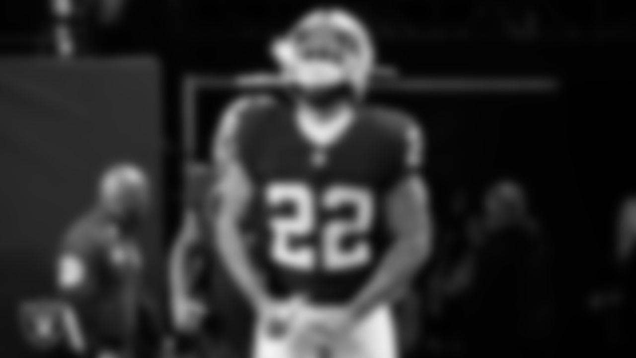 Las Vegas Raiders cornerback Keisean Nixon (22) walks down the tunnel before the regular season home game against the Los Angeles Chargers.