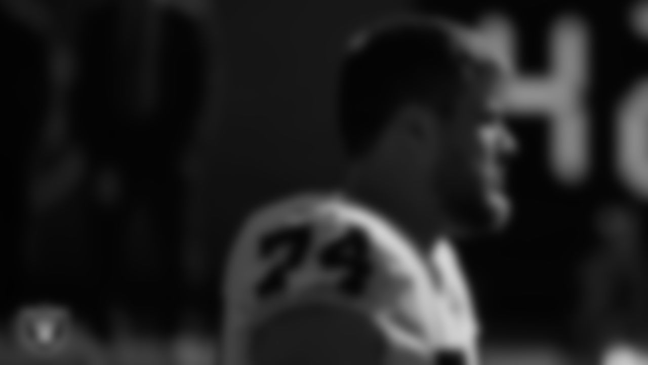 Las Vegas Raiders tackle Kolton Miller (74) warming up before the regular season away game against the Denver Broncos.