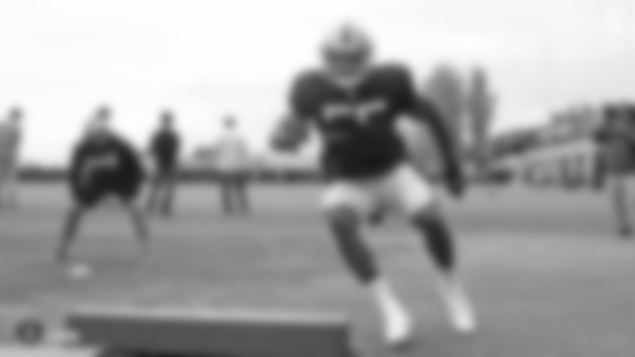 Oakland Raiders linebacker Marquel Lee (55) on the field for a preseason practice at The Oakland Raiders Practice Facility, Tuesday, August 28, 2018, in Alameda, California.