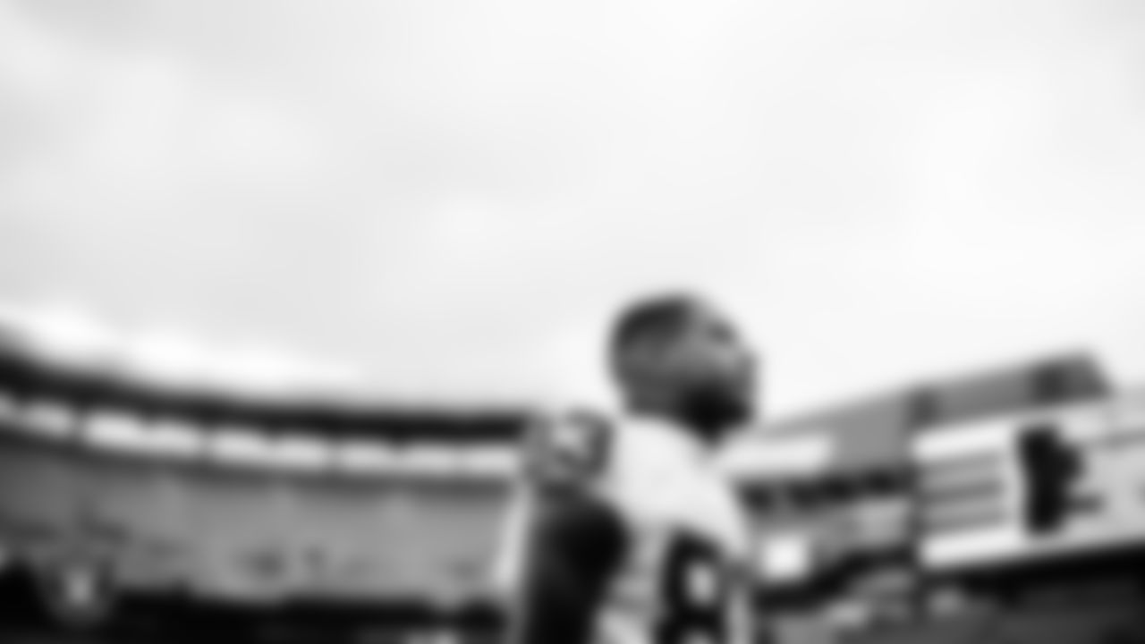 Las Vegas Raiders tight end Darren Waller (83) on the field after the regular season away game against the Cleveland Browns.