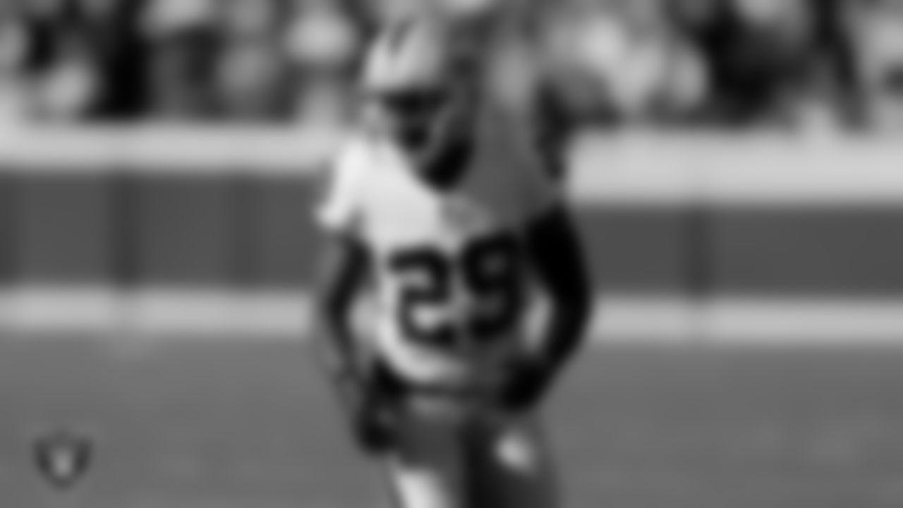 Las Vegas Raiders cornerback Casey Hayward Jr. (29) during the regular season away game against the Kansas City Chiefs.