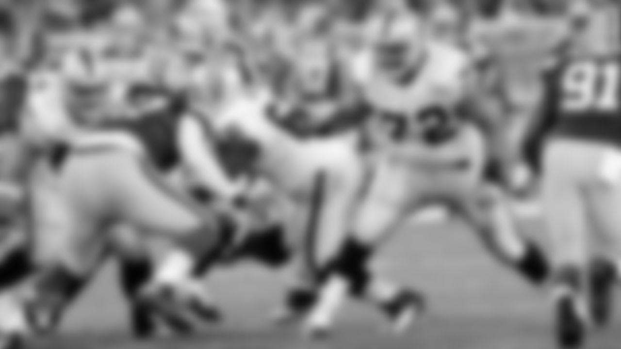 Donald Penn joined the Raiders as a free agent in 2014. As a Raider, Penn started all 66 games he played in and even caught three passes for seven yards, including two touchdowns. He was named to two Pro Bowls while playing for the Raiders.
