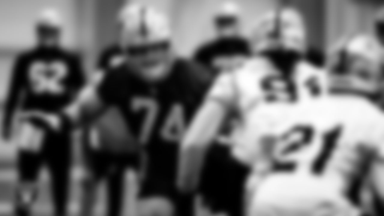 Las Vegas Raiders tackle Kolton Miller (74) during practice.