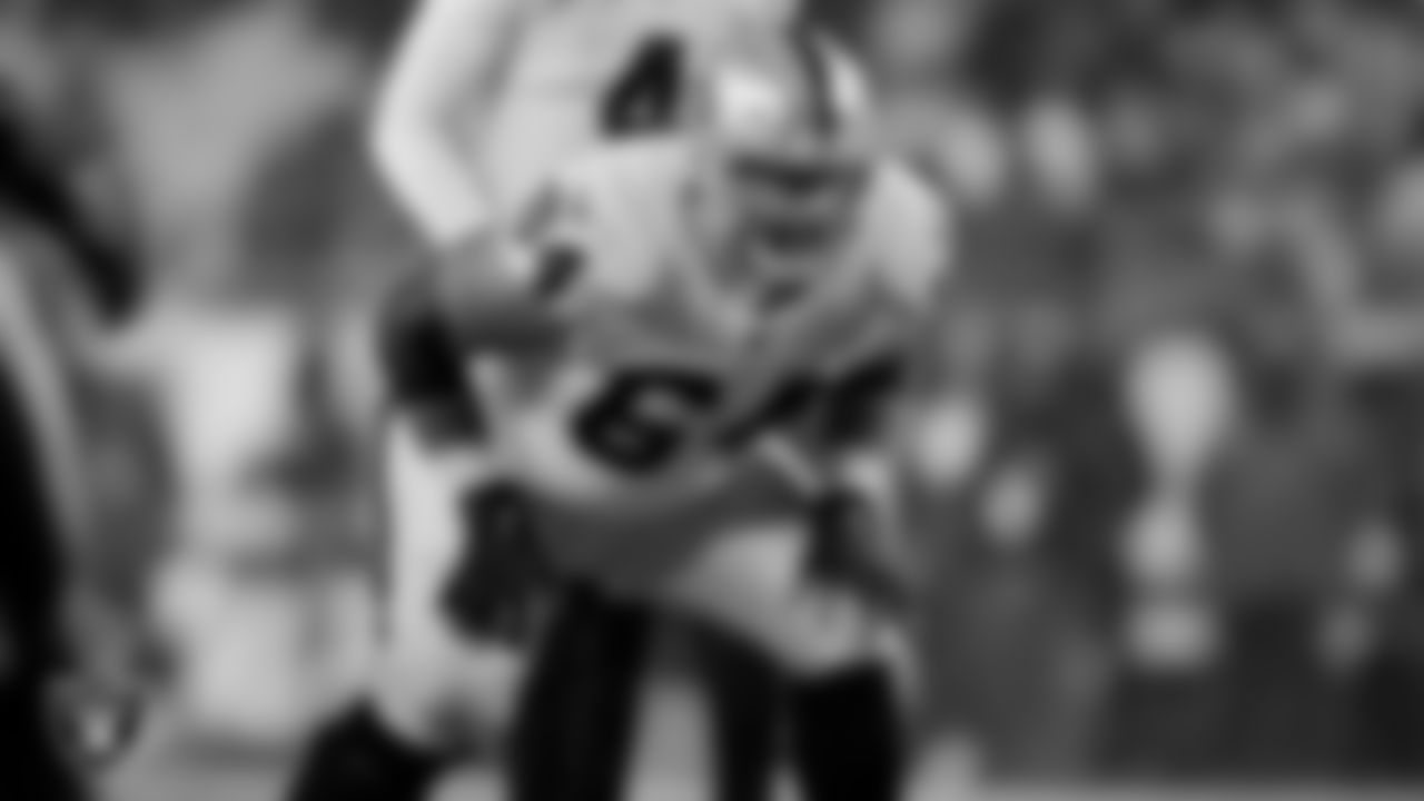 Las Vegas Raiders guard Alex Bars (64) during the regular season away game against the Pittsburgh Steelers at Acrisure Stadium.
