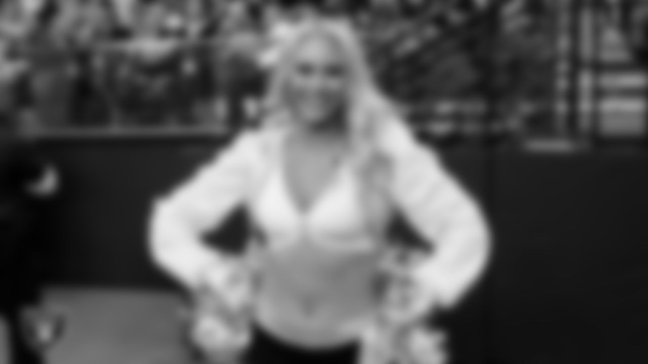 Raiderette Kelly on the sidelines during the regular season home game against the Los Angeles Chargers at Allegiant Stadium.