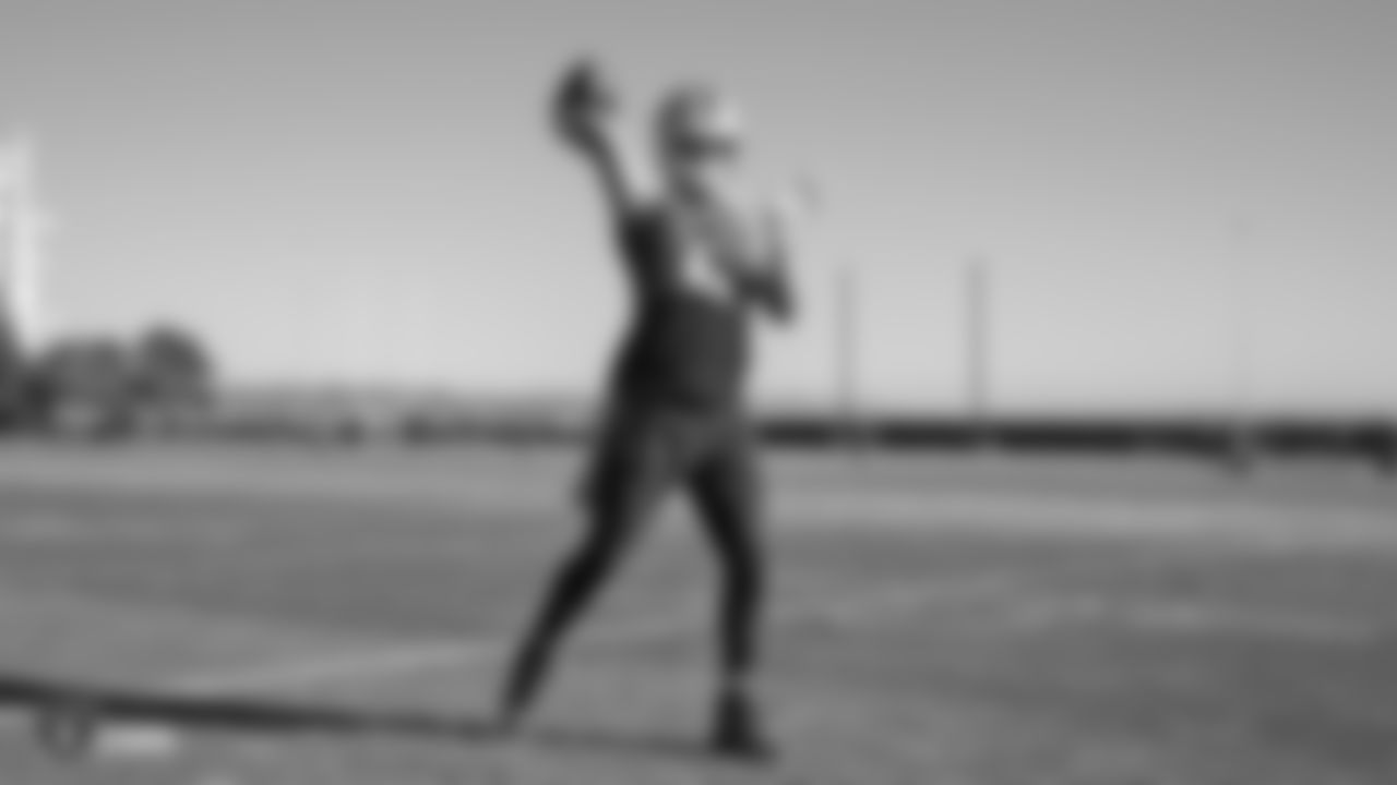 Oakland Raiders quarterback Derek Carr (4) on the field for practice at the Oakland Raiders Practice Facility, Thursday, December 13, 2018, in Alameda, California.
