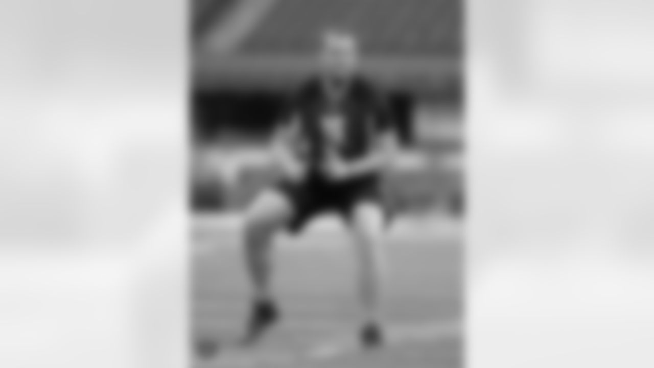 G Parker Ehinger
Previous teams: Kansas City Chiefs (2016-17), Baltimore Ravens (2019)