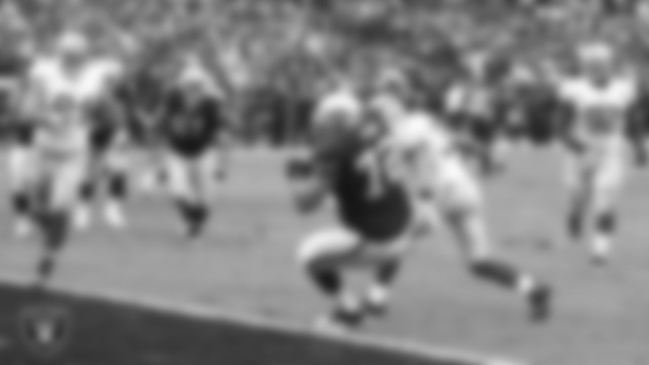 Week 17: Las Vegas Raiders vs. San Francisco 49ers - Sunday, January 1, 2023 at 1:05 p.m. PT
Last meeting at home: December 7, 2014