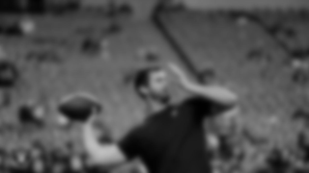 Las Vegas Raiders quarterback Nathan Peterman (3) warming up before the regular season home game against the Los Angeles Chargers.