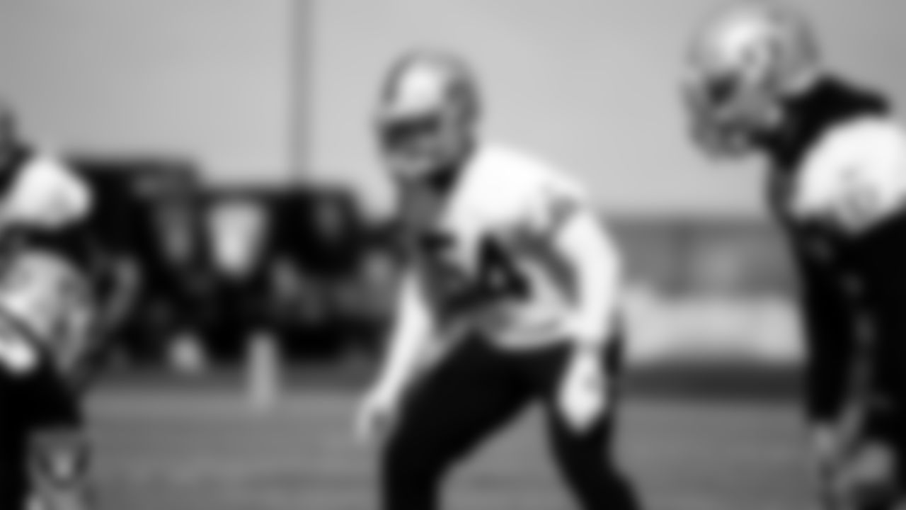 Las Vegas Raiders linebacker Raekwon McMillan (54) during practice.
