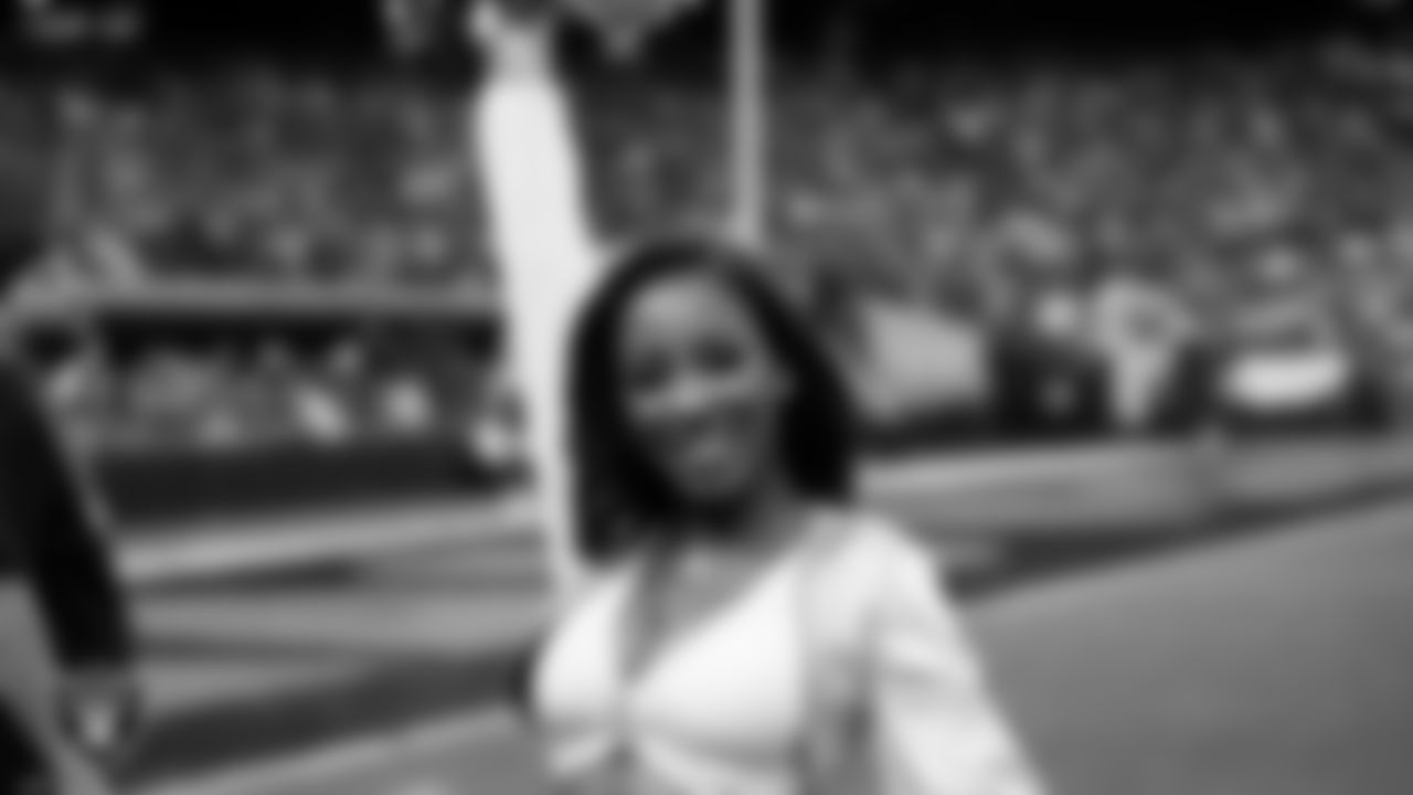 Raiderette Jekailah on the sidelines during the regular season home game against the Los Angeles Chargers at Allegiant Stadium.