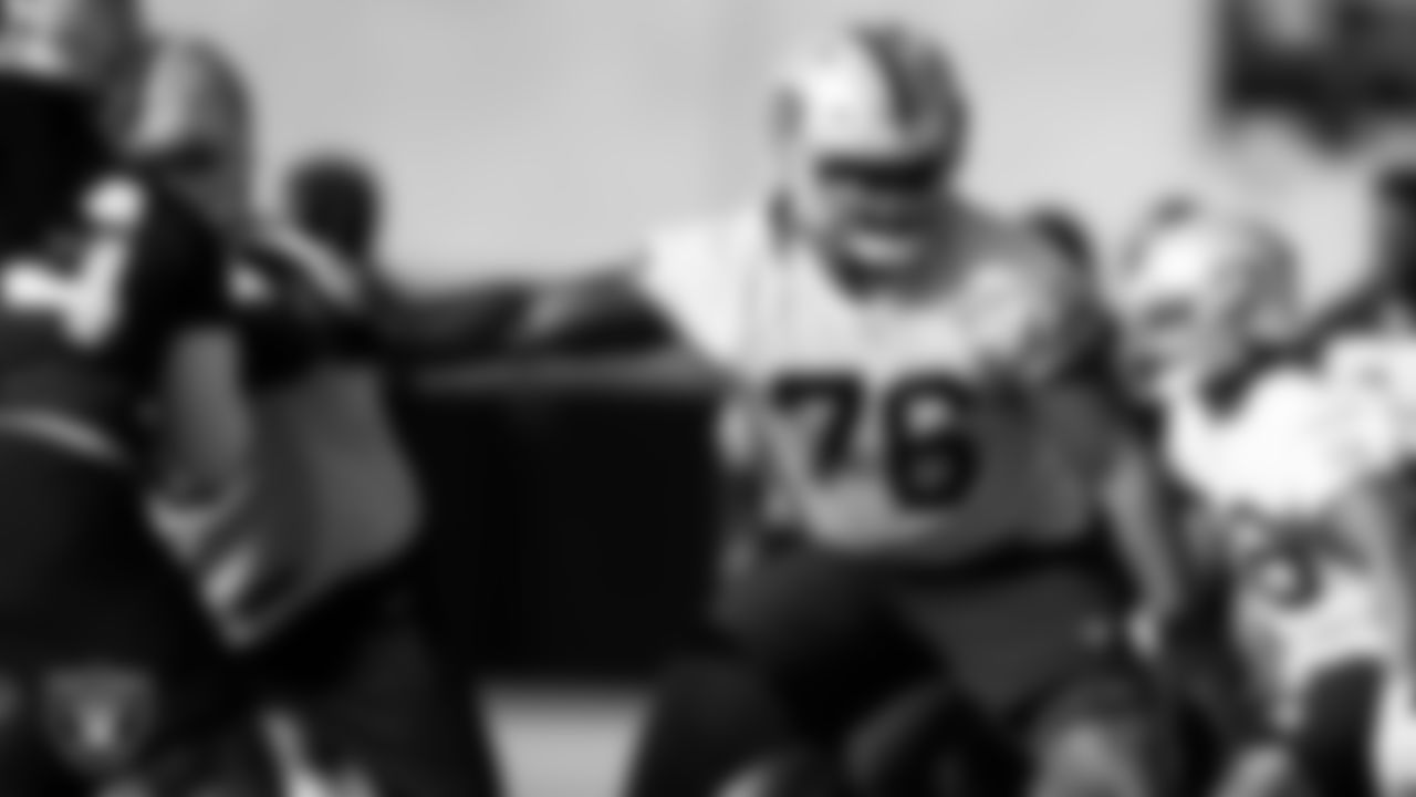 Las Vegas Raiders guard John Simpson (76) during practice at Intermountain Healthcare Performance Center.