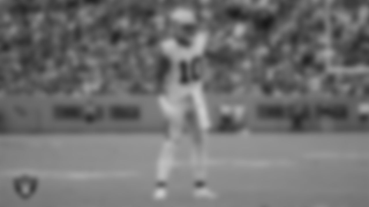 Las Vegas Raiders wide receiver Mack Hollins (10) during the regular season away game against the Tennessee Titans at Nissan Stadium.