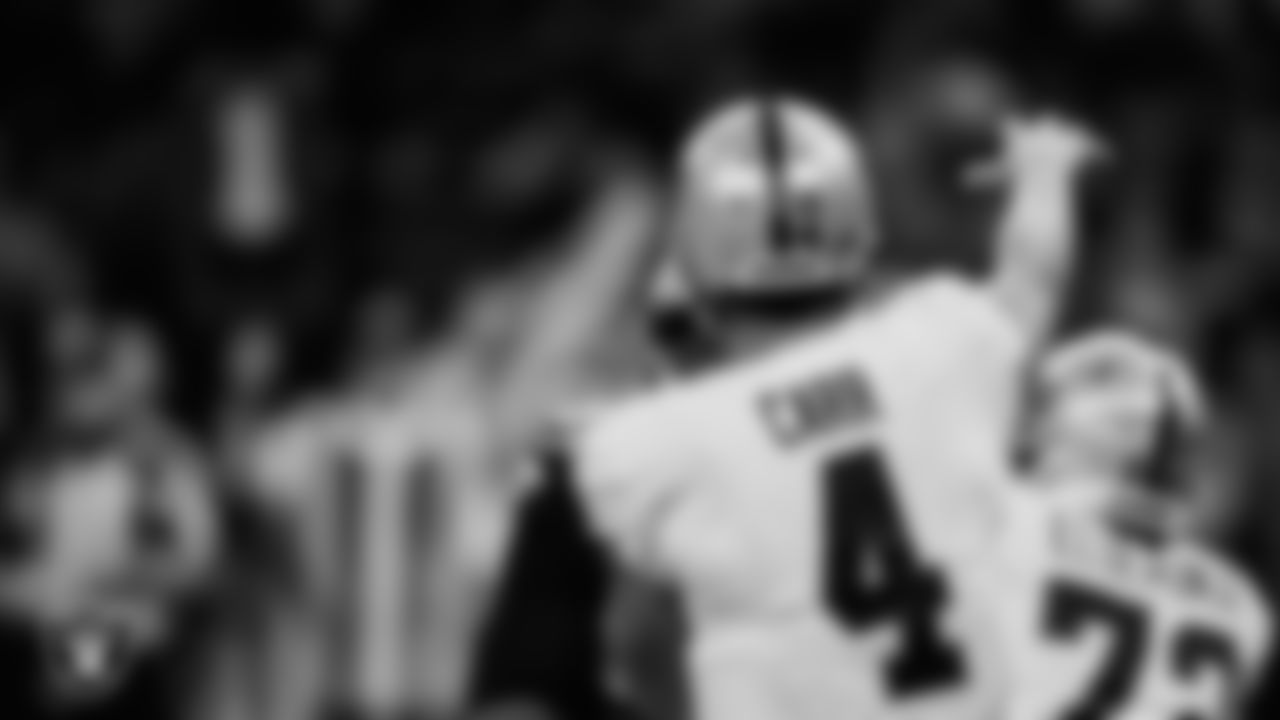 Las Vegas Raiders quarterback Derek Carr (4) during the regular season away game against the New Orleans Saints at Caesars Superdome.