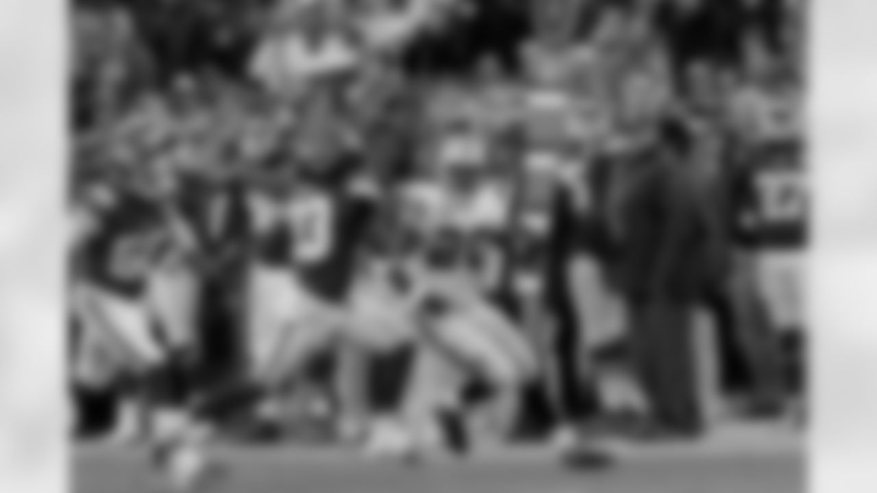 RB Darren McFadden ran for 114 yards agains the Chiefs.