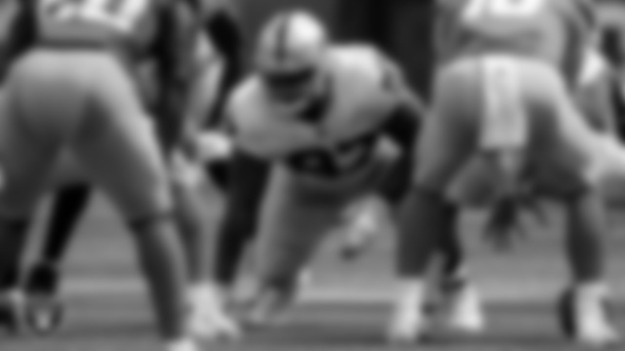 Las Vegas Raiders defensive tackle Andrew Billings (97) during the regular season away game against the Los Angeles Chargers at SoFi Stadium.
