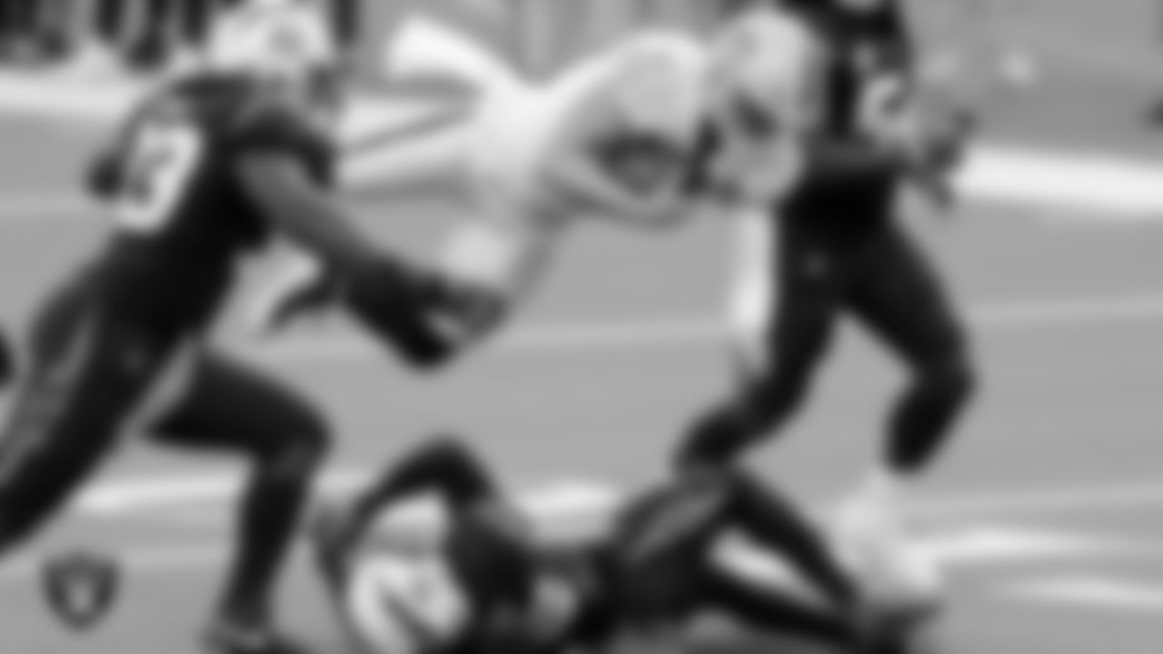 Las Vegas Raiders quarterback Derek Carr (4) rushes during the regular season away game against the Los Angeles Chargers.