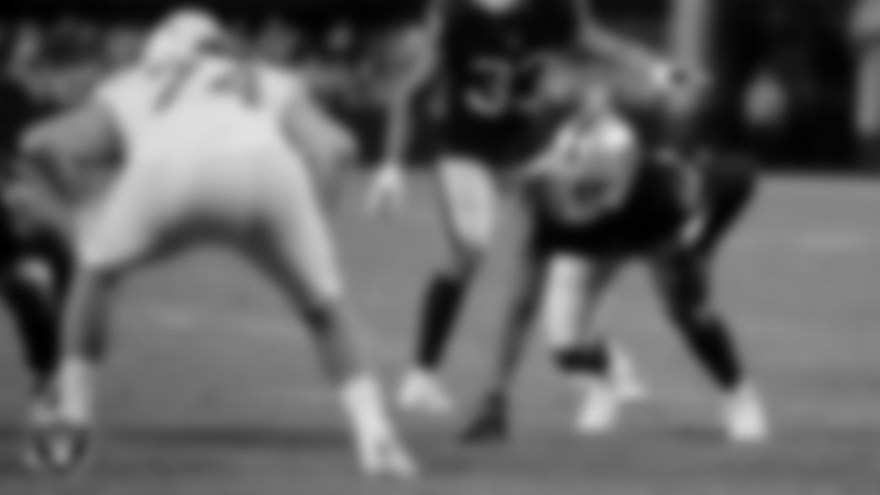 Las Vegas Raiders defensive end Clelin Ferrell (99) during the regular season home game against the Los Angeles Chargers.