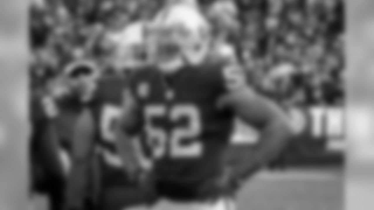 DE Khalil Mack