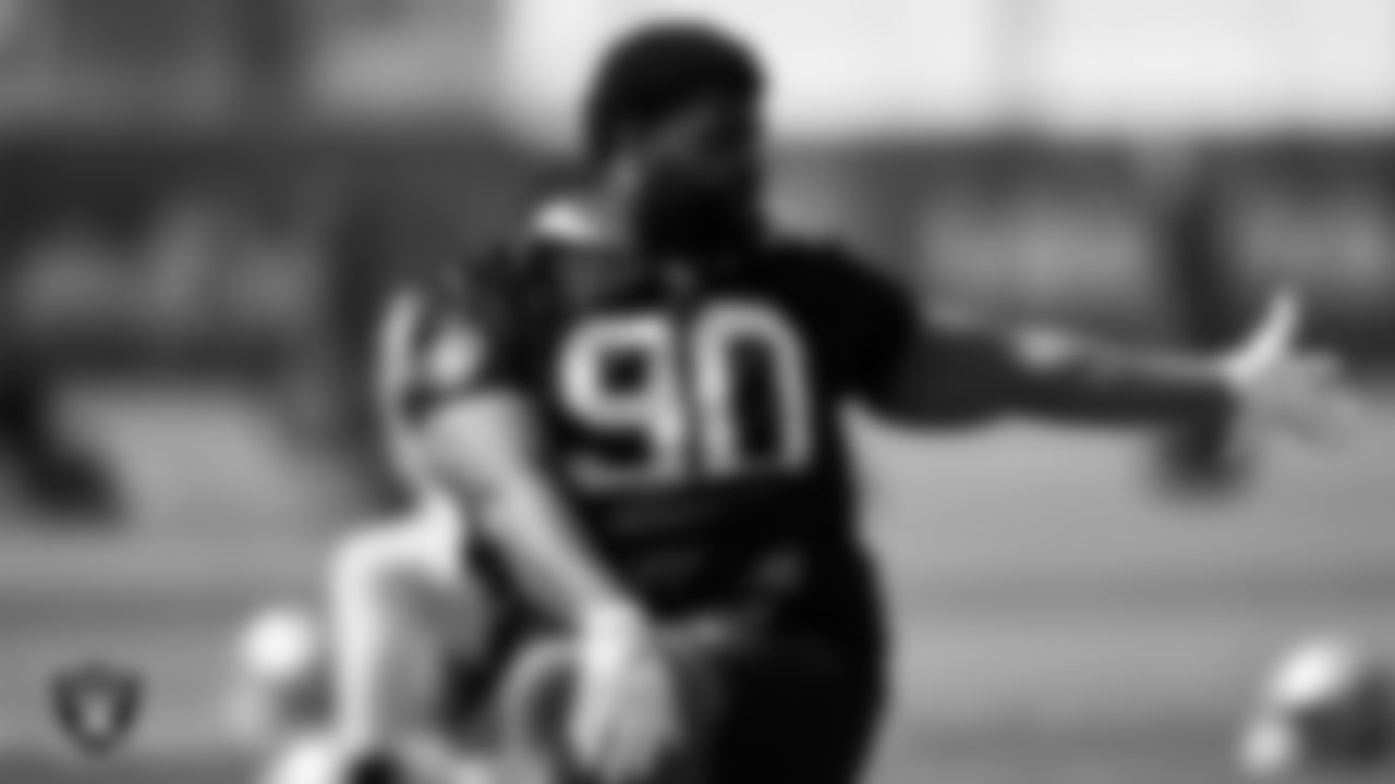 Las Vegas Raiders defensive tackle Johnathan Hankins (90) during Day One of 2022 Veteran Minicamp.