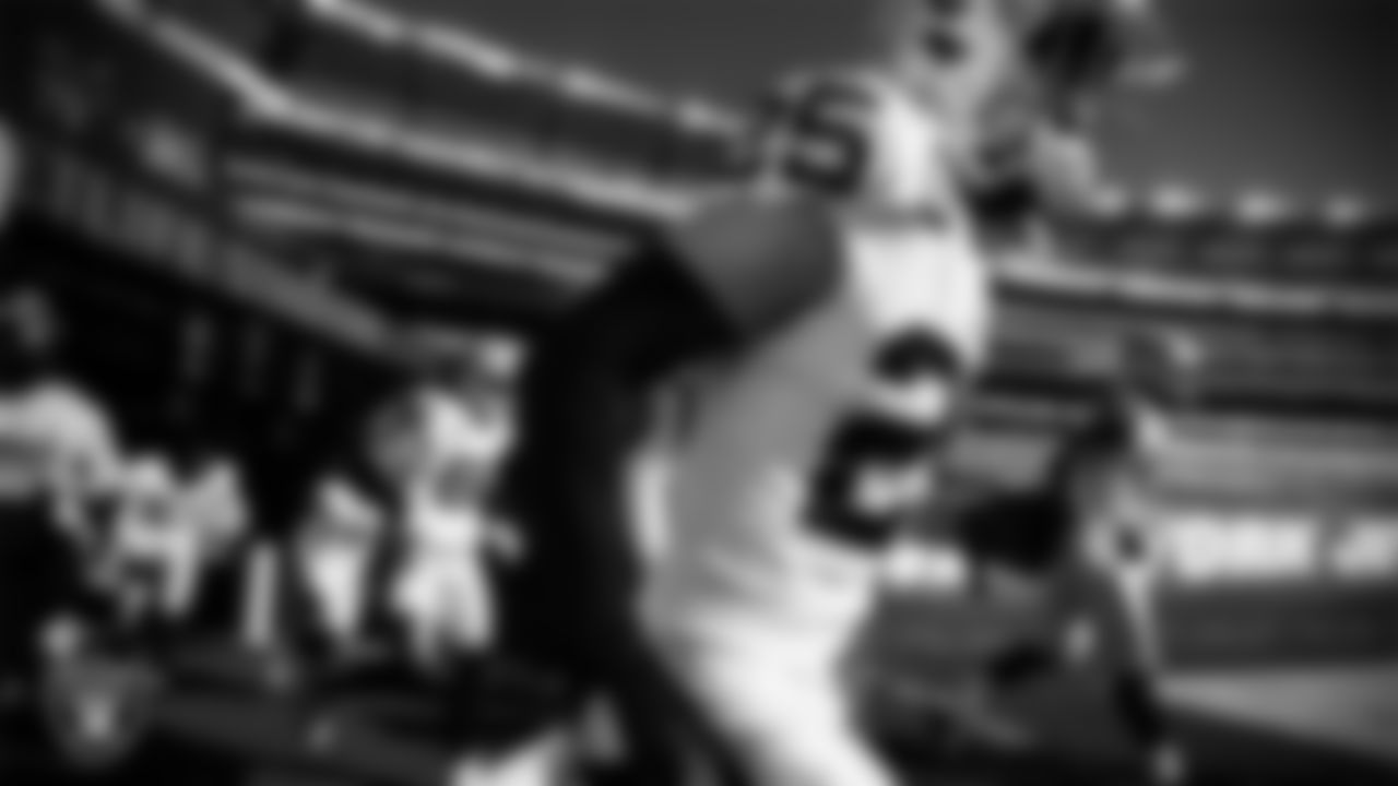Las Vegas Raiders safety Erik Harris (25) is introduced onto the field before the regular season away game against the New York Jets.