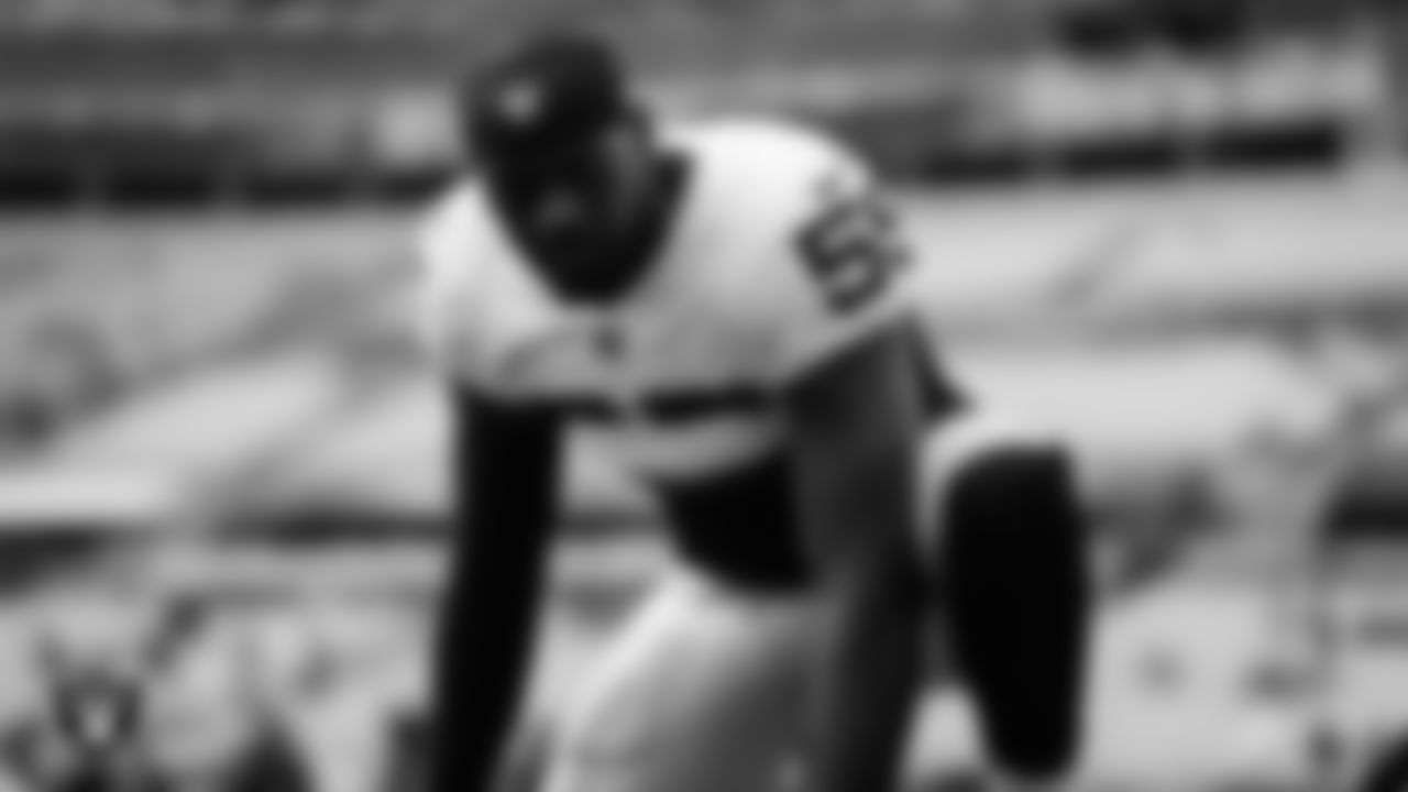 Las Vegas Raiders defensive end Chandler Jones (55) warming up before the regular season away game against the Jacksonville Jaguars at TIAA Bank Field.